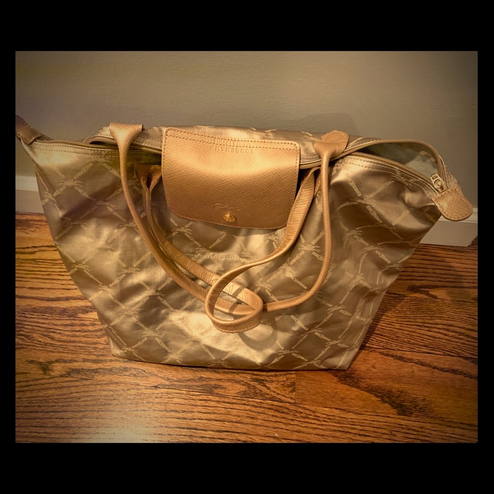 Longchamp Tote